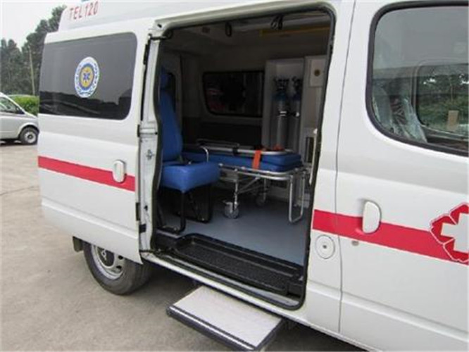 栖霞救护车出租服务案例7