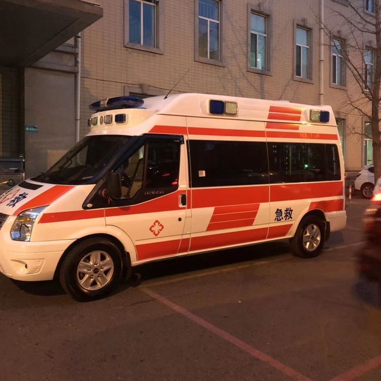 栖霞夜间租赁救护车护送病人转院：安全转运的 8 大核心注意事项